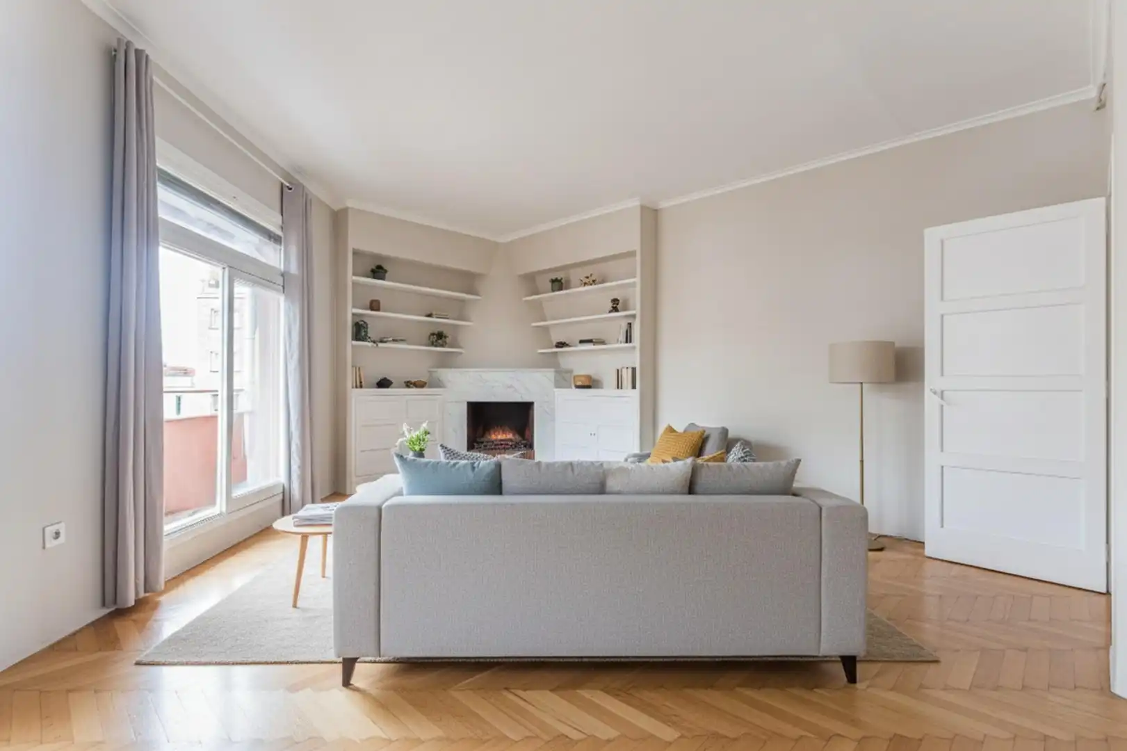 Piso em Dreta de l'Eixample — foto 4